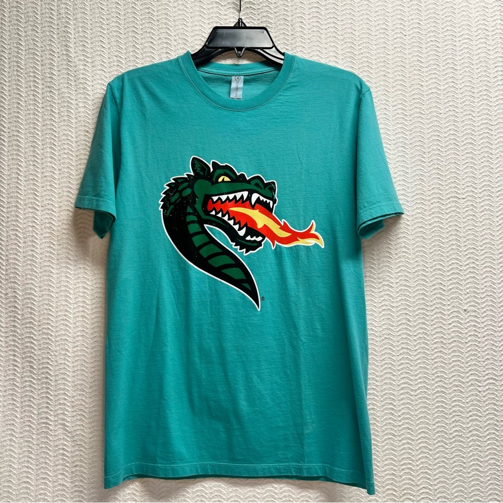 mountain high outfitters / teal blaze uab tee size small